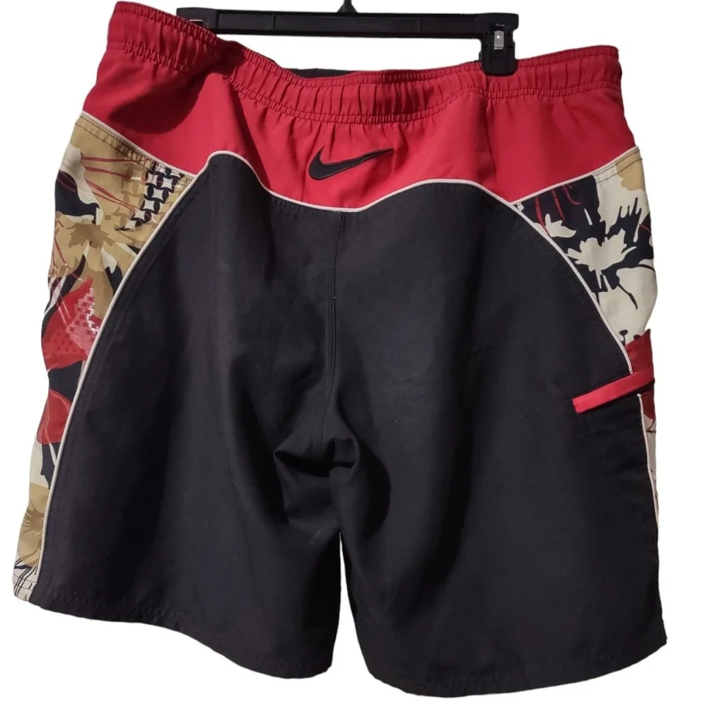 Swimsuit Nike M 32/34 Mens Swimwear Bathing Suit Surf‎ Gorp Core Black Graphic